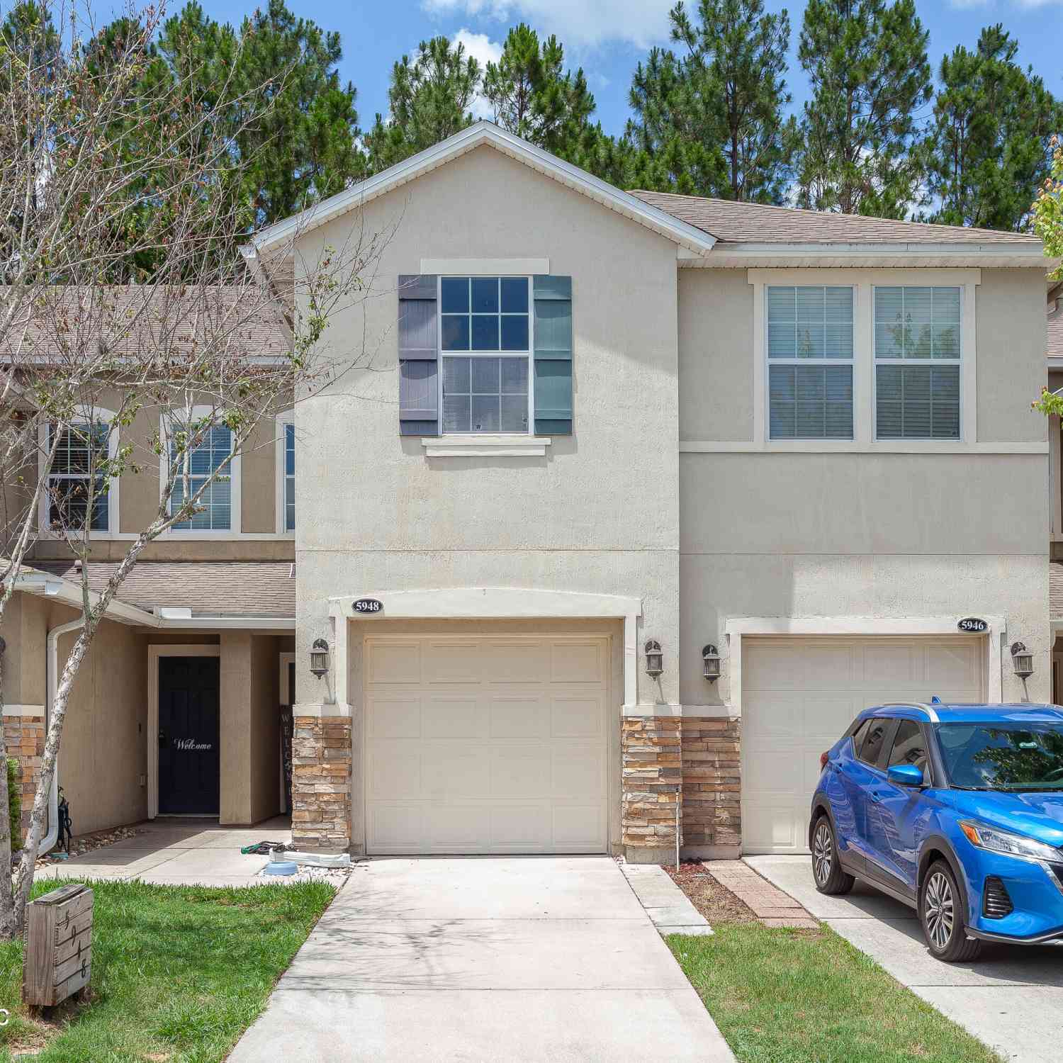 Townhouse For Sale - 5948 Bartram Village Drive<br/> Duval County, Jacksonville, FL 32258