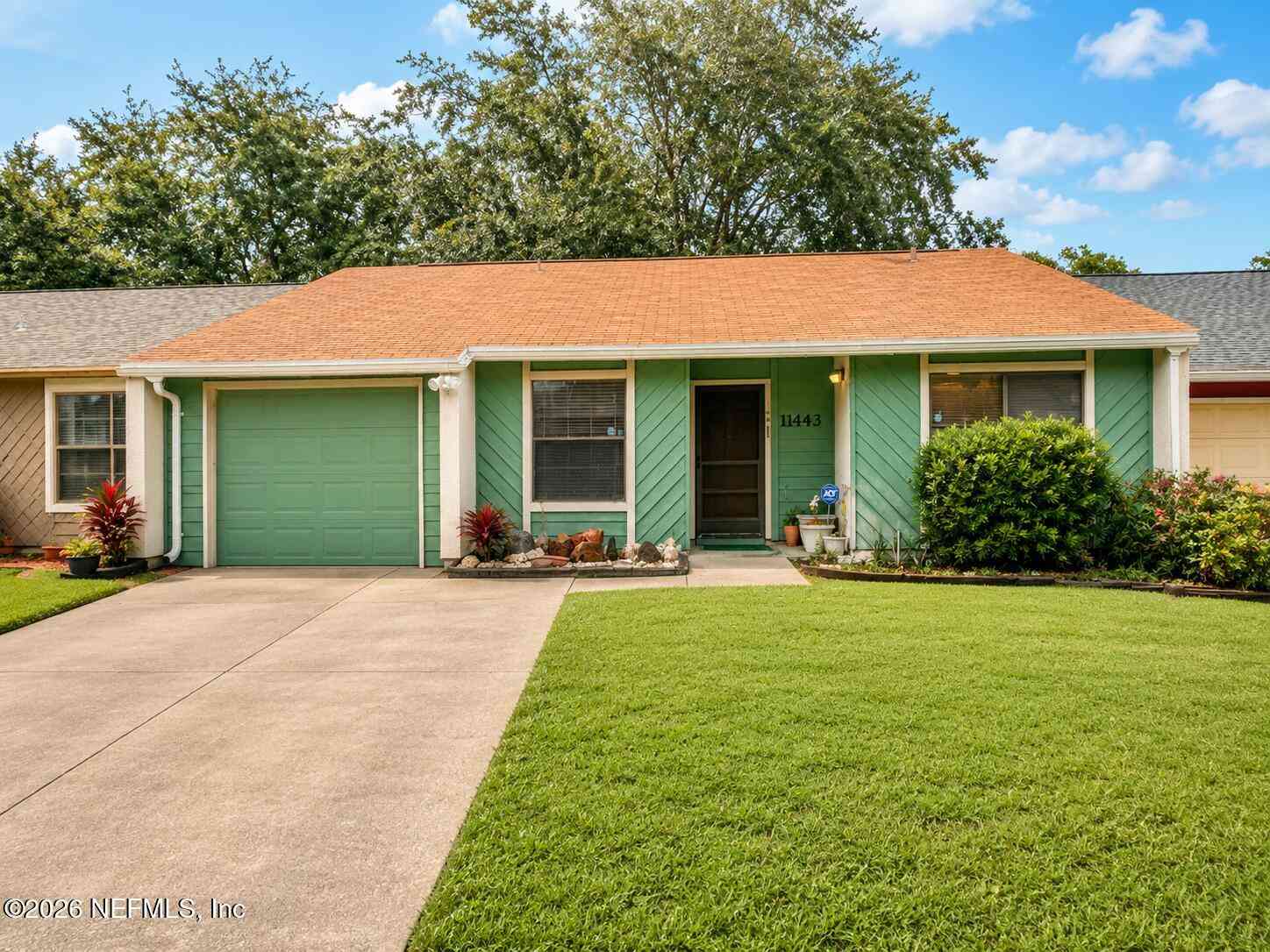 Townhouse For Sale - 11443 Malibu Way<br/> Duval County, Jacksonville, FL 32223