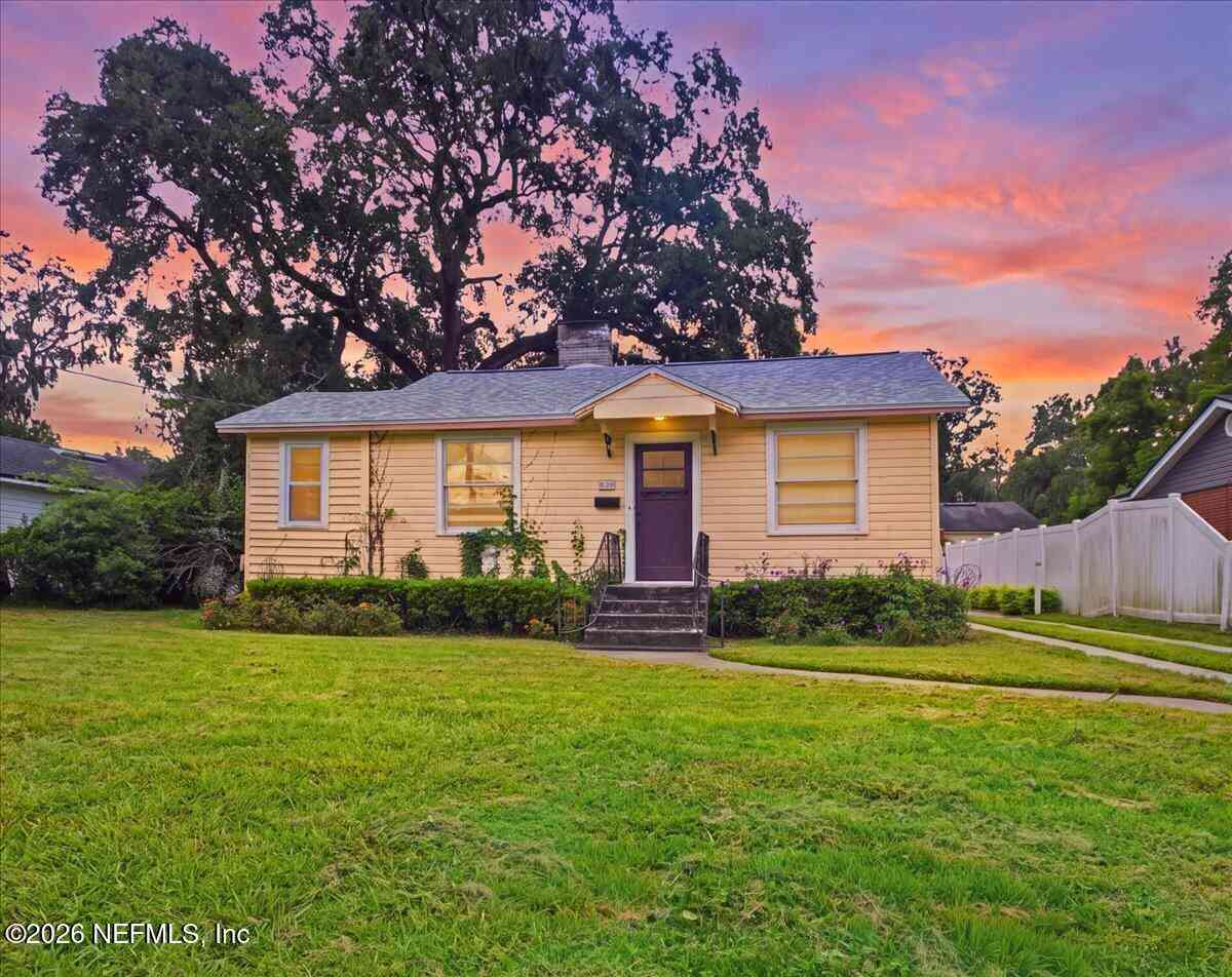 Homes For Sale - 1766 Greenridge Road<br/> Jacksonville, FL 32207