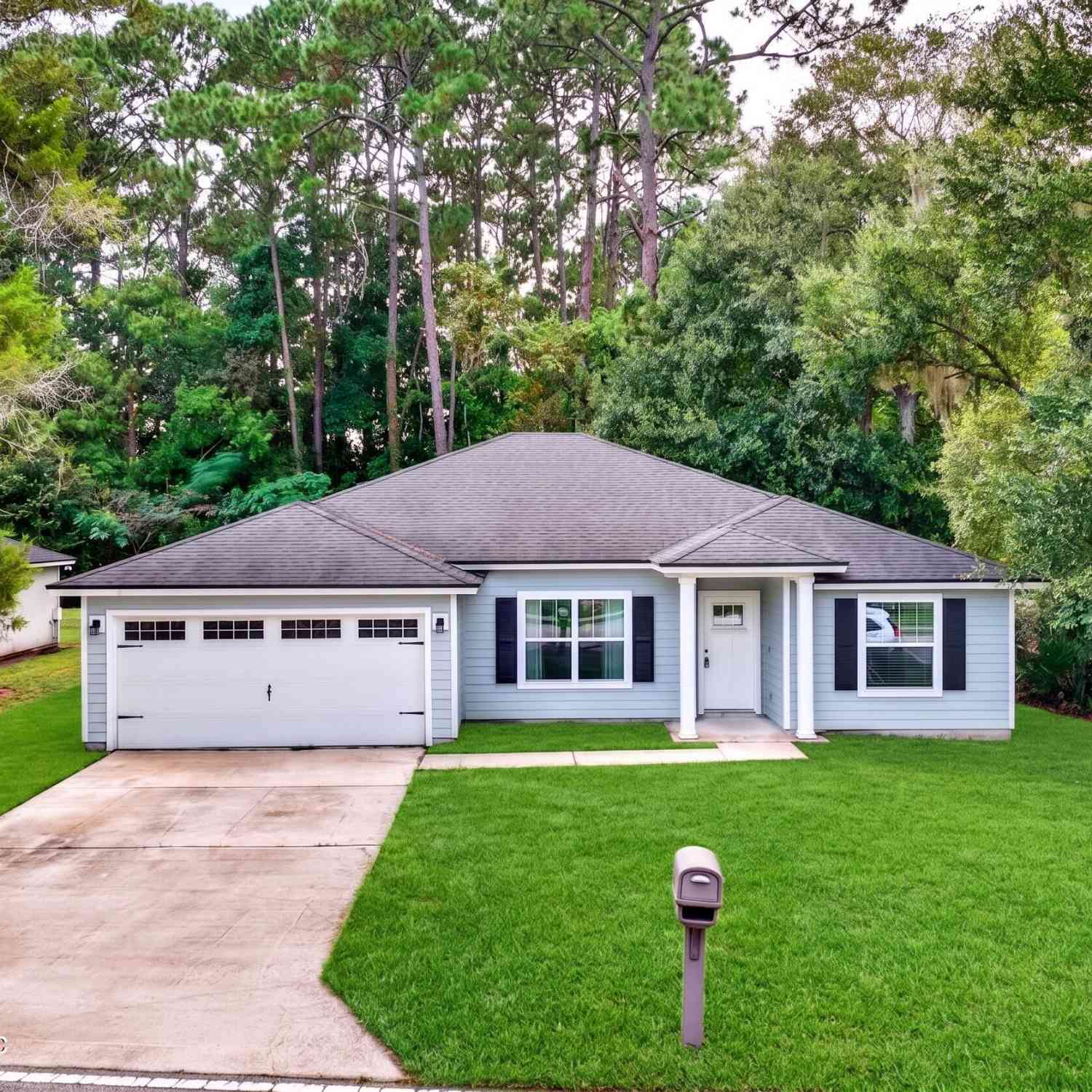 Homes For Sale - 2646 Anniston Road<br/> Jacksonville, FL 32246