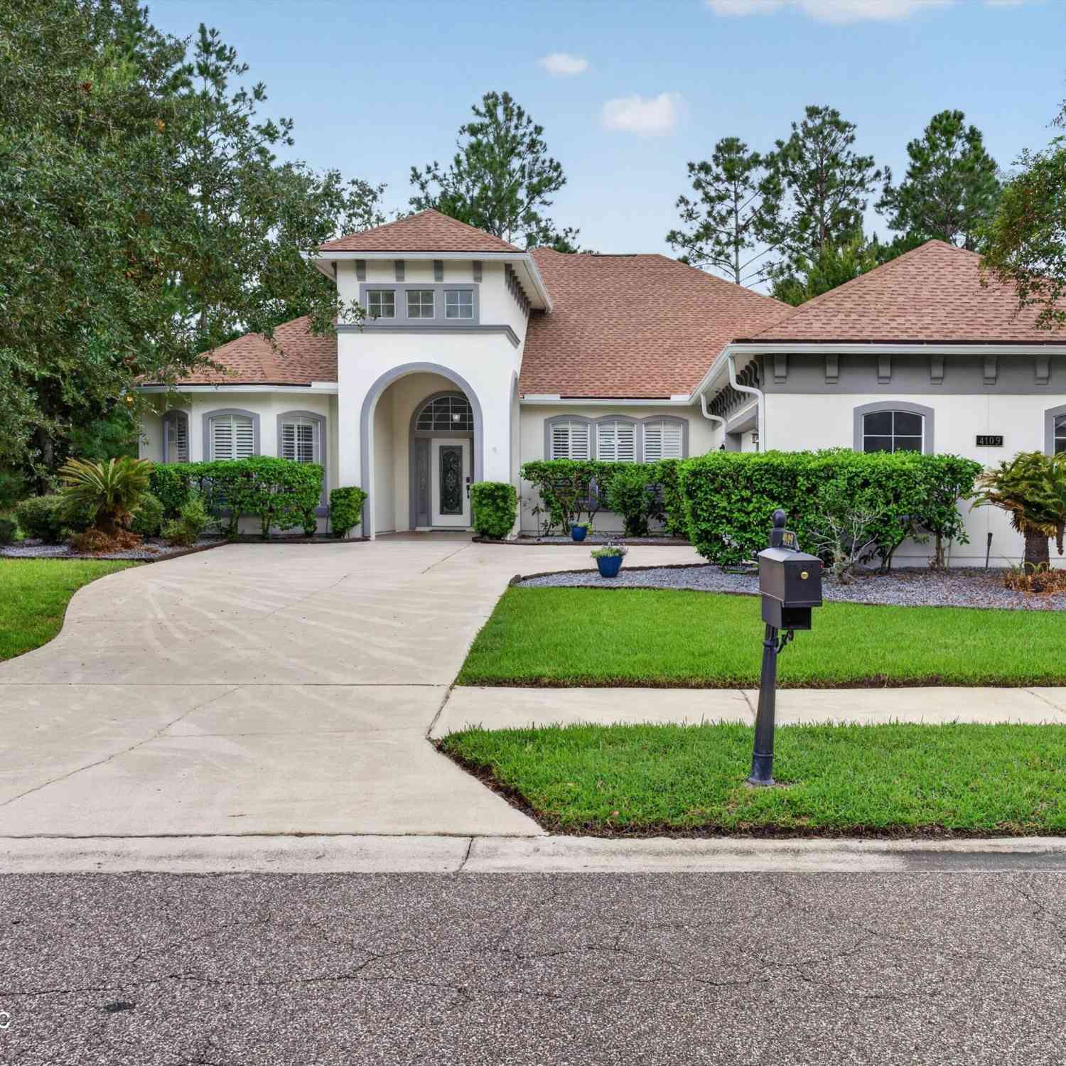 Homes For Sale - 4109 Eagle Landing Parkway<br/> Orange Park, FL 32065