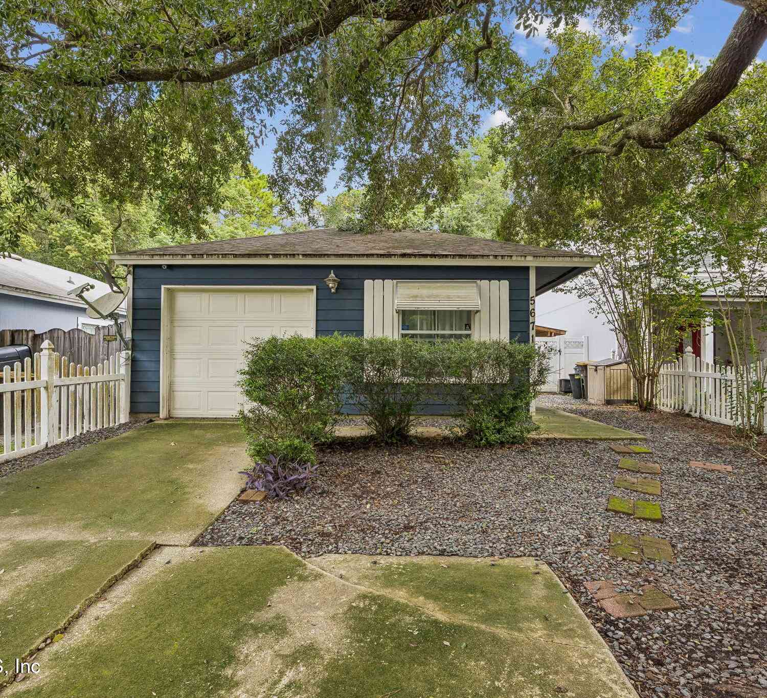 Homes For Rent - 5671 Ellis Trace Drive<br/> Jacksonville, FL 32205
