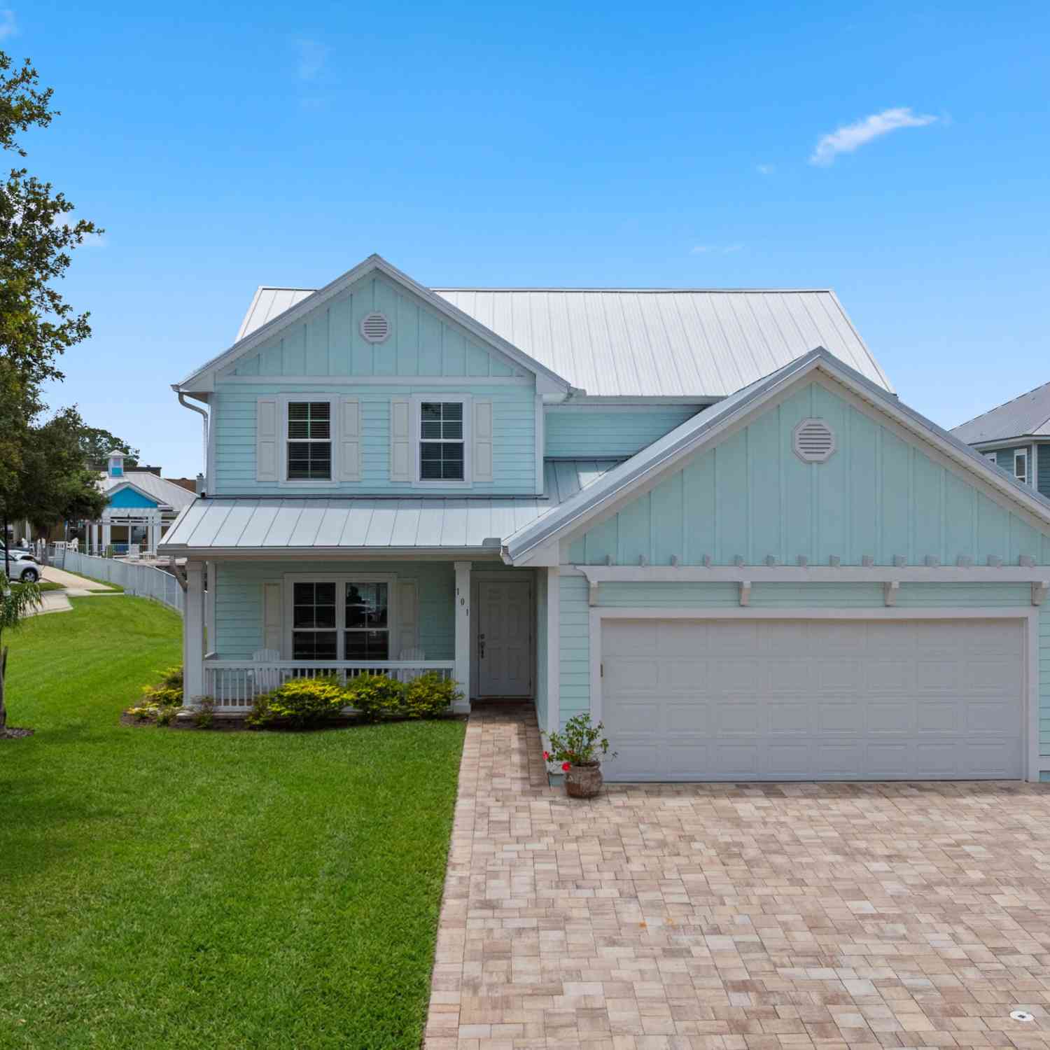 Homes For Sale - 101 Yacht Club Point<br/> Green Cove Springs, FL 32043