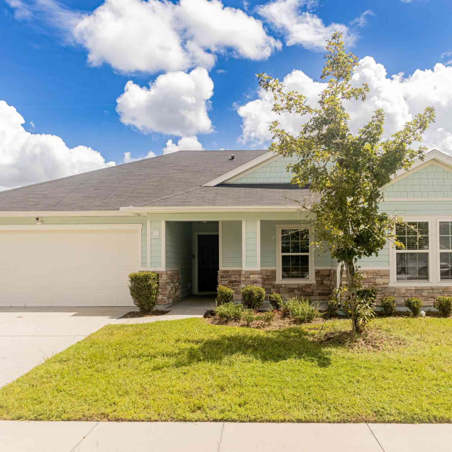 Homes For Rent - 8299 Fouraker Forest Road<br/> Jacksonville, FL 32221