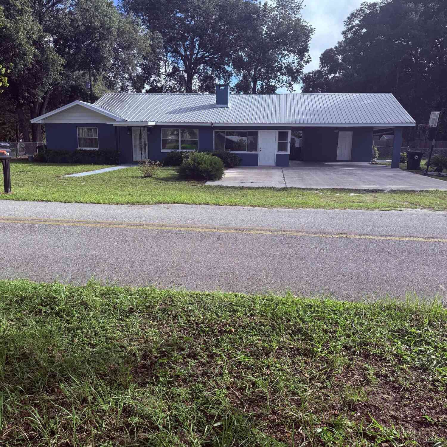 Homes For Sale - 240 SW Pecan Street<br/> Keystone Heights, FL 32656