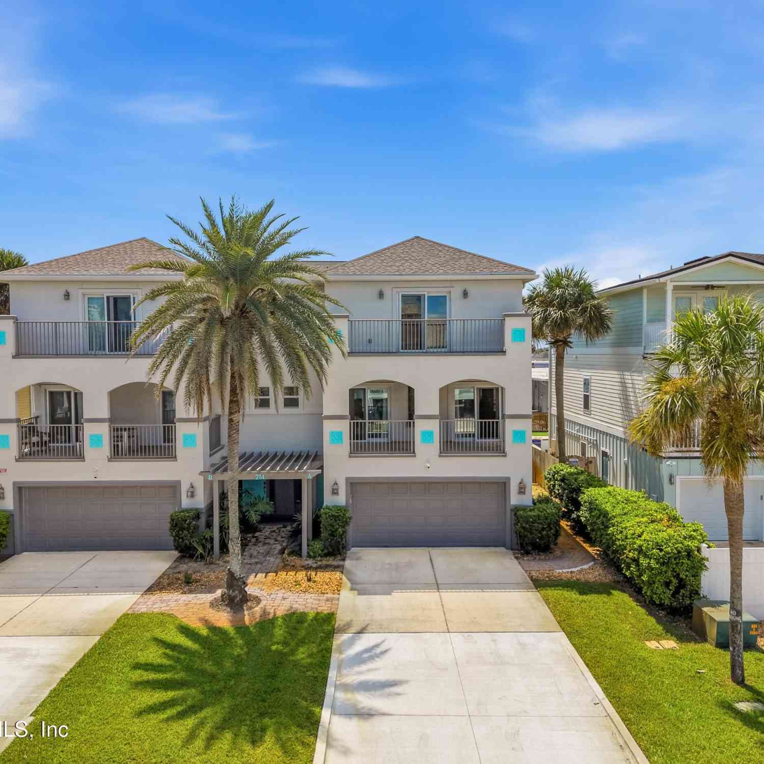 Condo For Sale - 214 6th Avenue #A<br/> Jacksonville Beach, FL 32250