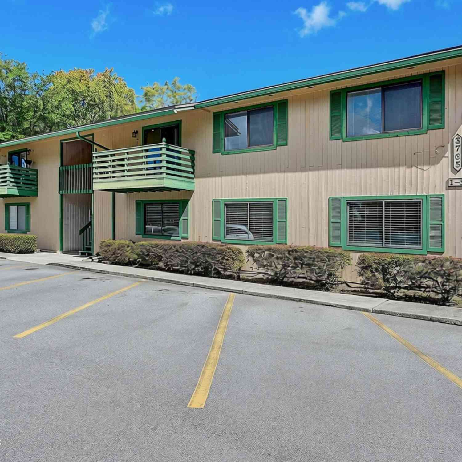 Condo For Sale - 3765 Crown Point Road #7<br/> Jacksonville, FL 32257