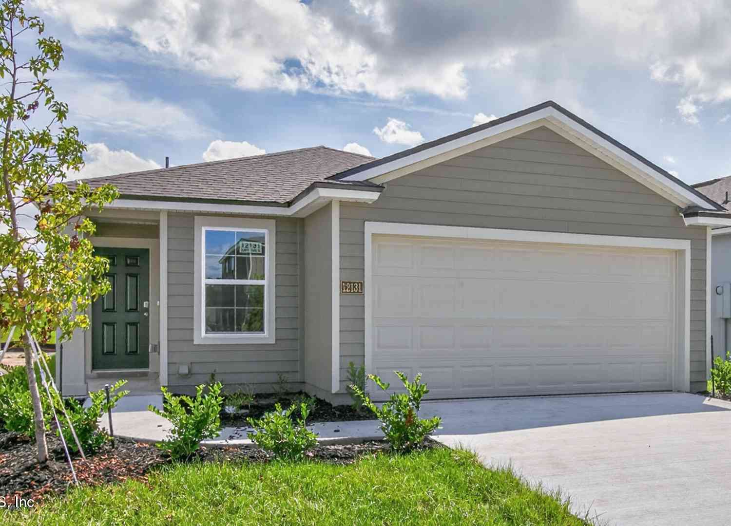 Homes For Sale - 12131 Yew Tree Road<br/> Jacksonville, FL 32218