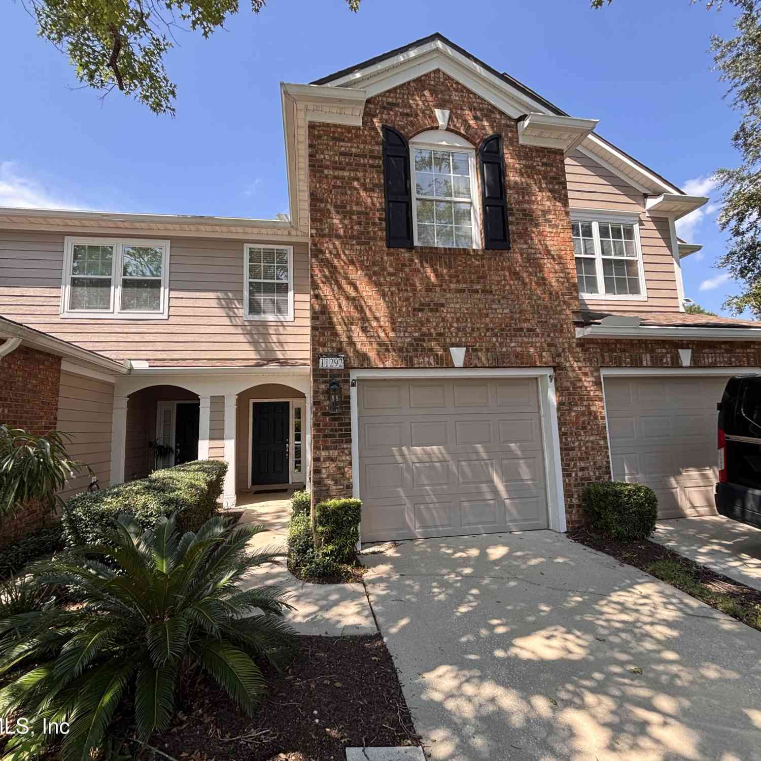 Townhouse For Rent - 11292 Campfield Circle<br/> Jacksonville, FL 32256