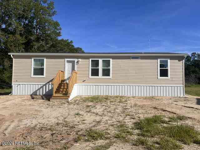 Mobile Home For Rent - 19014 NW 51st Avenue #LOT 62<br/> Starke, FL 32091