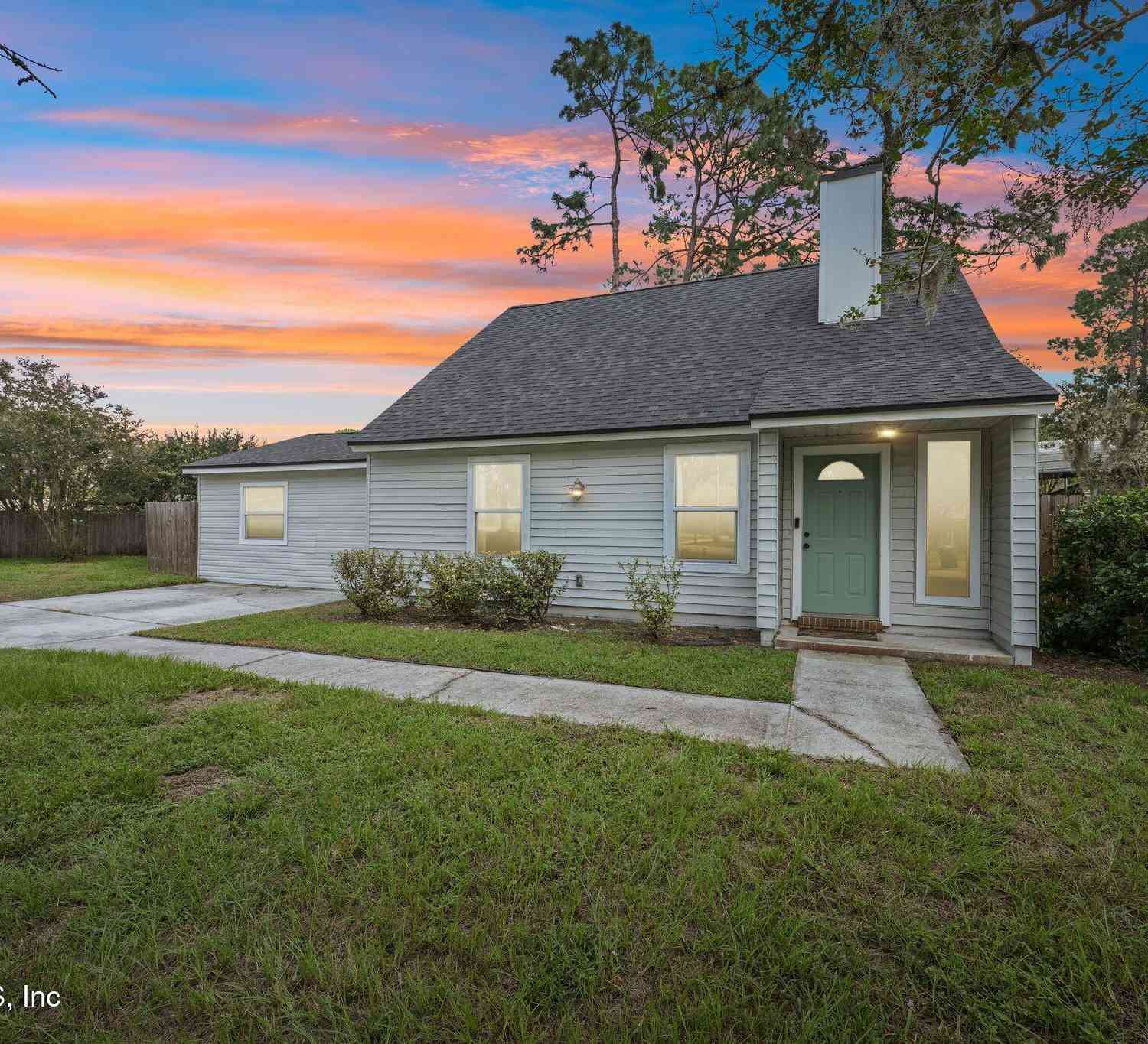 Homes For Sale - 4229 Huntington Forest Boulevard<br/> Jacksonville, FL 32257