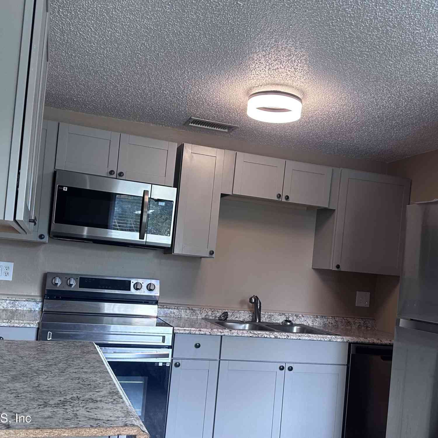 Multifamily For Rent - 2628 Gifford Avenue #C<br/> Orange Park, FL 32065