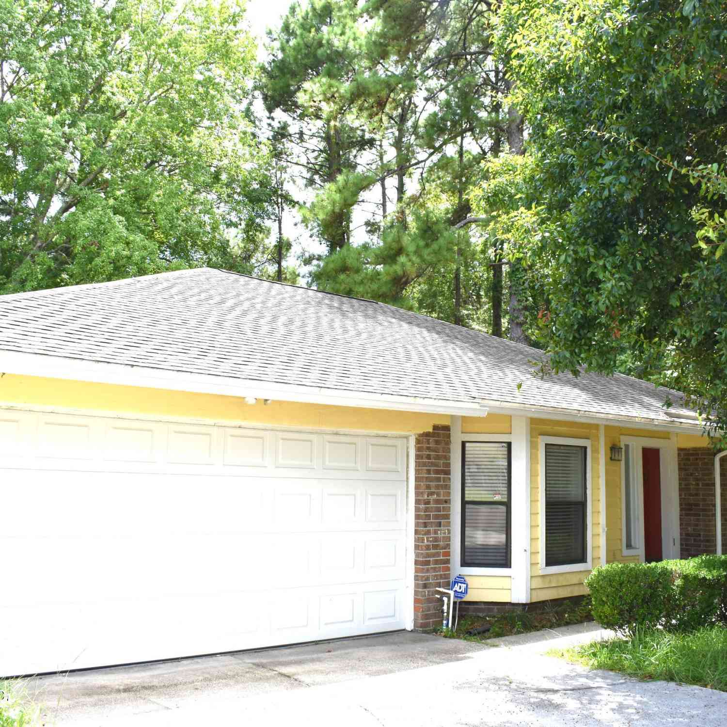 Homes For Rent - 6555 Diamond Leaf Court<br/> Jacksonville, FL 32244