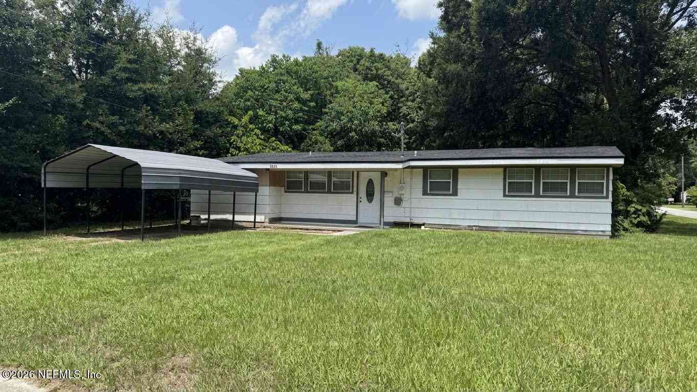 Homes For Sale - 6345 Sprinkle Drive<br/> Jacksonville, FL 32211