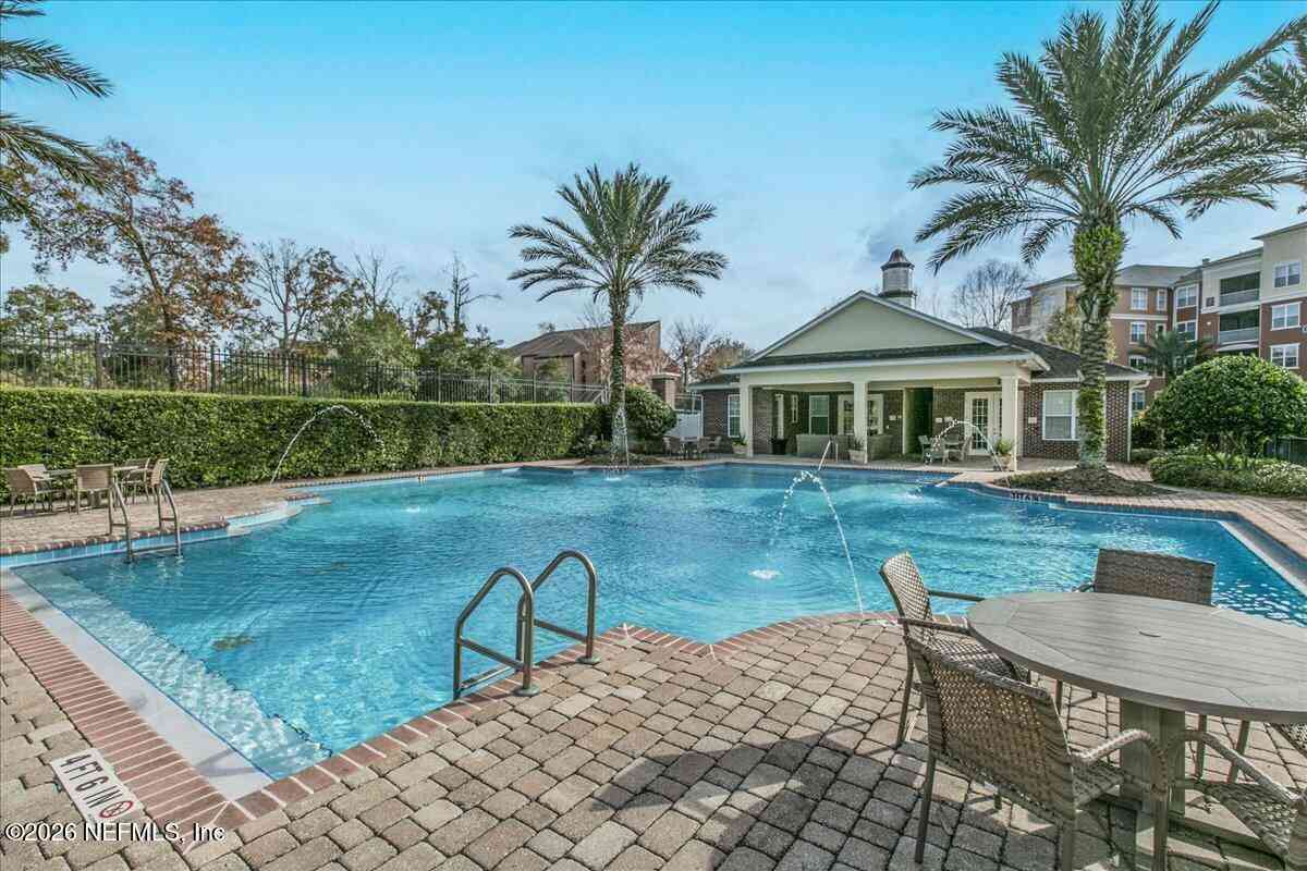 Condo For Sale - 4480 Deerwood Lake Parkway #532<br/> Jacksonville, FL 32216