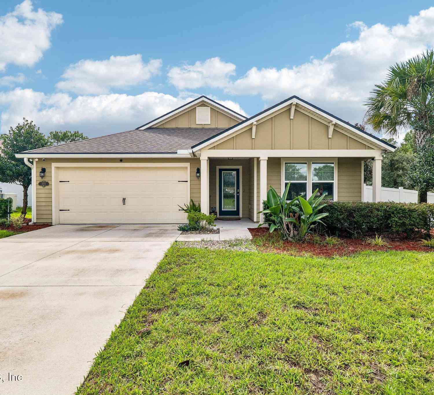 Homes For Sale - 3800 Great Falls Loop<br/> Middleburg, FL 32068