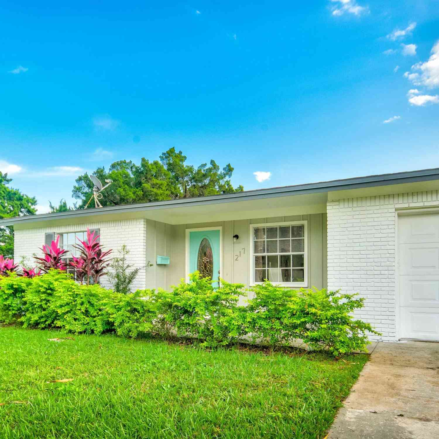Homes For Rent - 217 Carver Street<br/> Saint Augustine, FL 32080