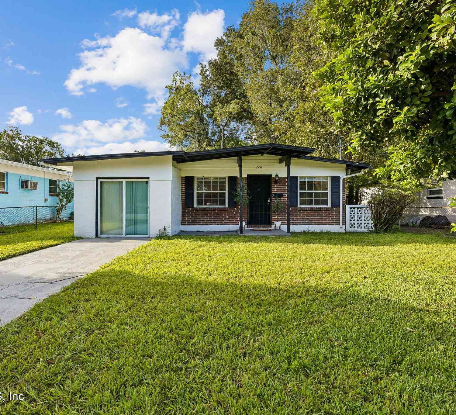 Homes For Sale - 2564 W 23rd Street<br/> Jacksonville, FL 32209