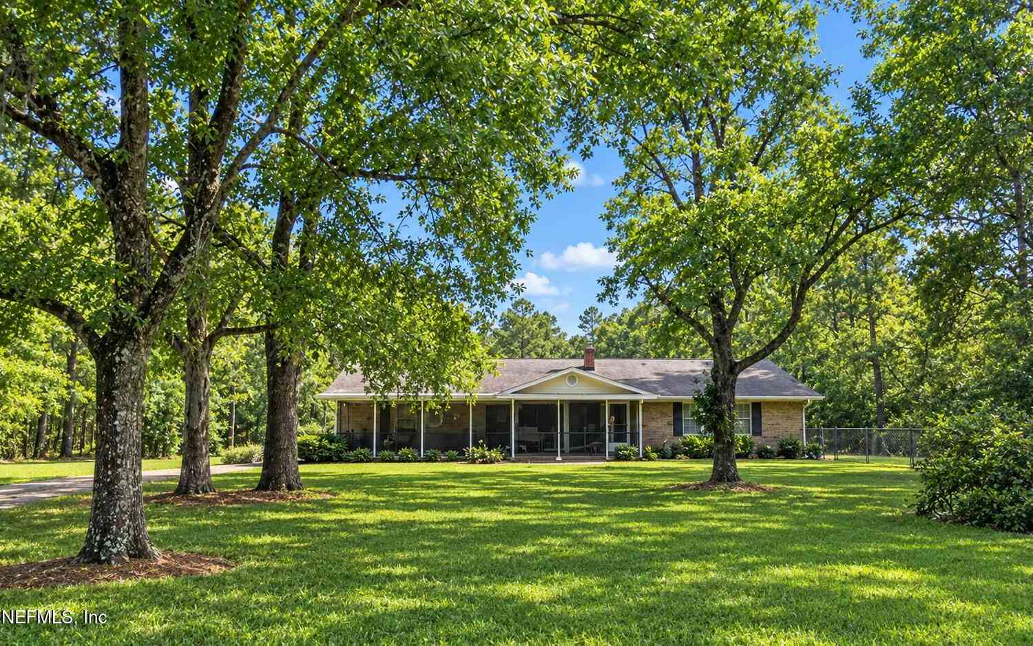 Homes For Sale - 2543 Quail Roost Road<br/> Middleburg, FL 32068