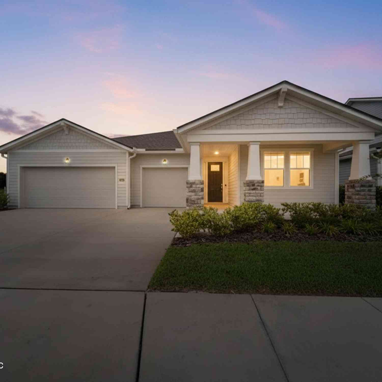 Homes For Sale - 3167 Lago Vista Drive<br/> Green Cove Springs, FL 32043