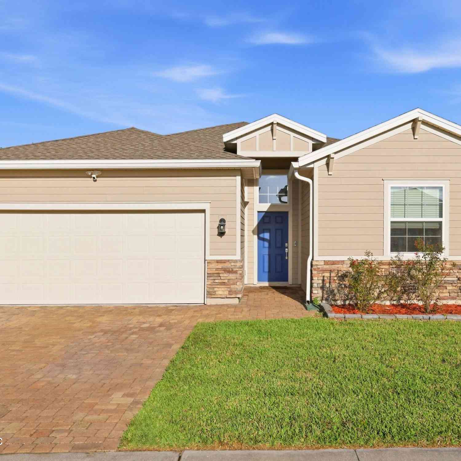Homes For Sale - 9623 Lemon Grass Lane<br/> Jacksonville, FL 32219