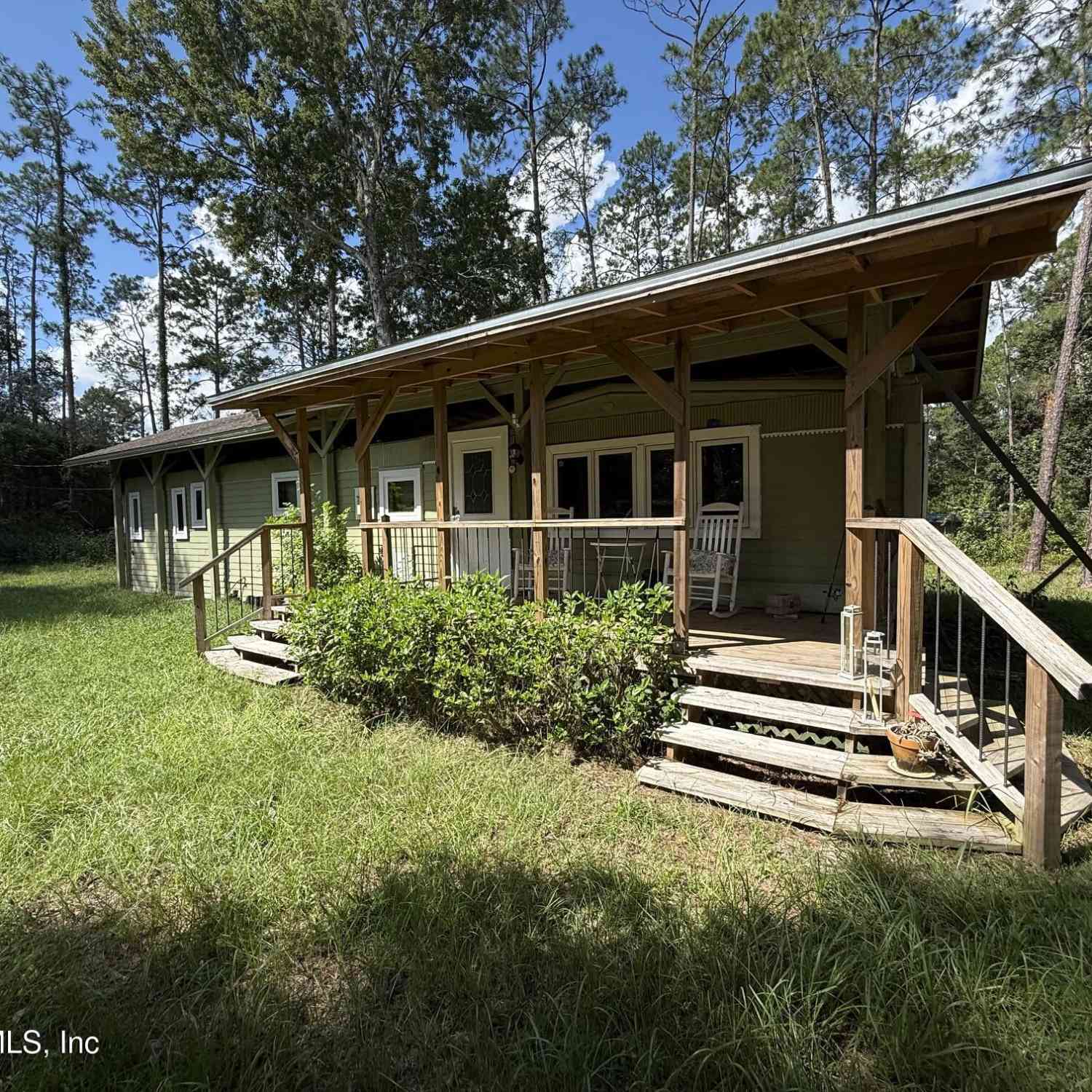 Mobile Home For Sale - 104 Allman Street<br/> Interlachen, FL 32148