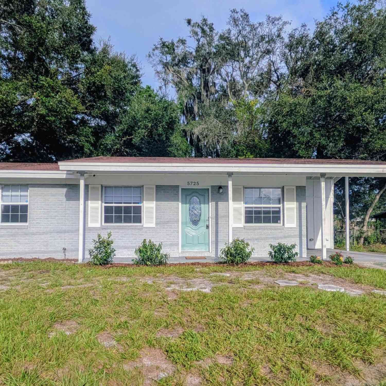 Homes For Sale - 5725 Hillman Drive<br/> Jacksonville, FL 32244