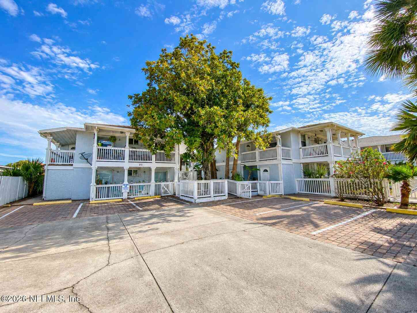 Multifamily For Rent - 213 S 12th Avenue #A<br/> Duval County, Jacksonville Beach, FL 32250