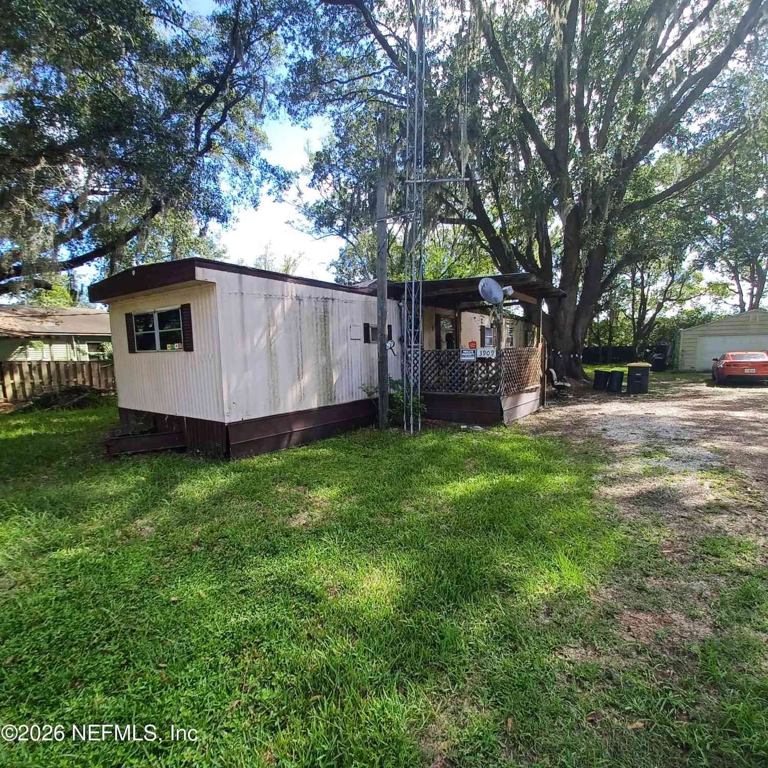 Mobile Home For Sale - 3909 Dottie Road<br/> Jacksonville, FL 32220