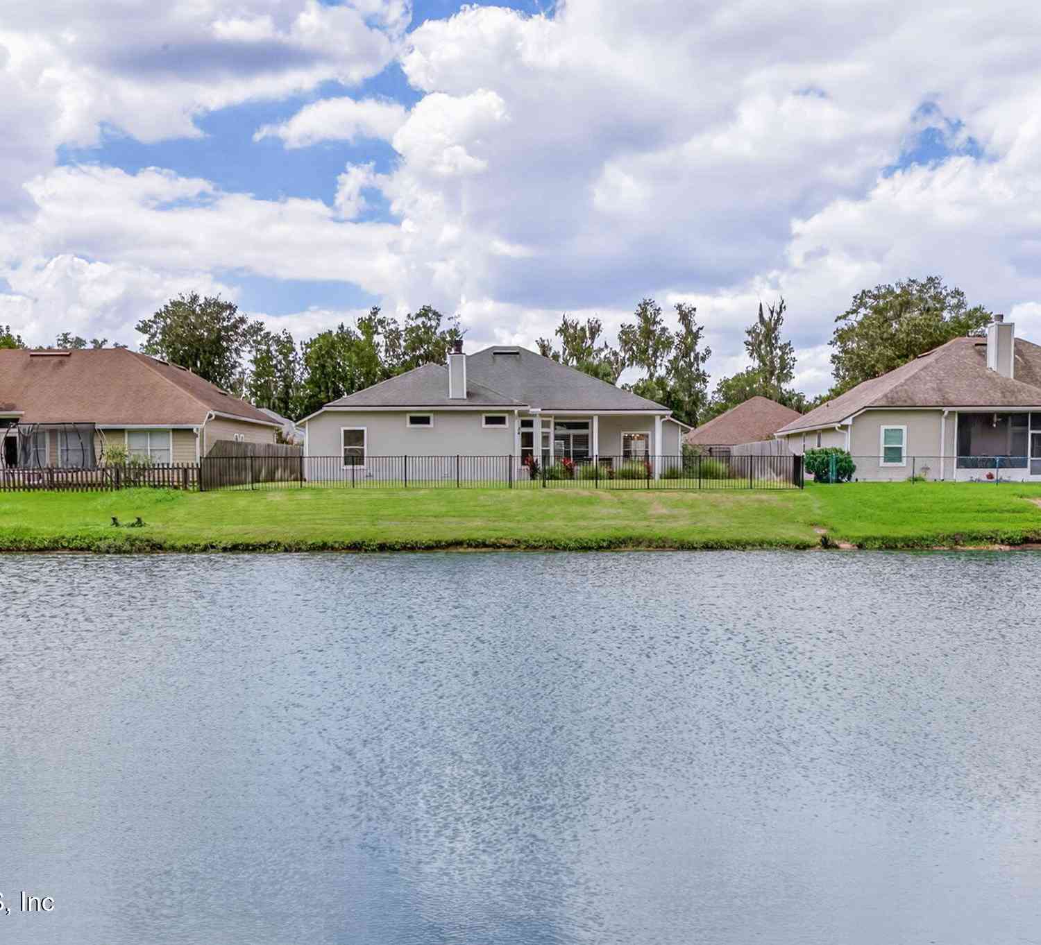 Homes For Sale - 1919 Captiva Drive<br/> Middleburg, FL 32068