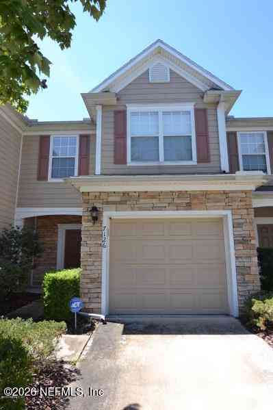 Townhouse For Rent - 7126 Stonelion Circle<br/> Jacksonville, FL 32256