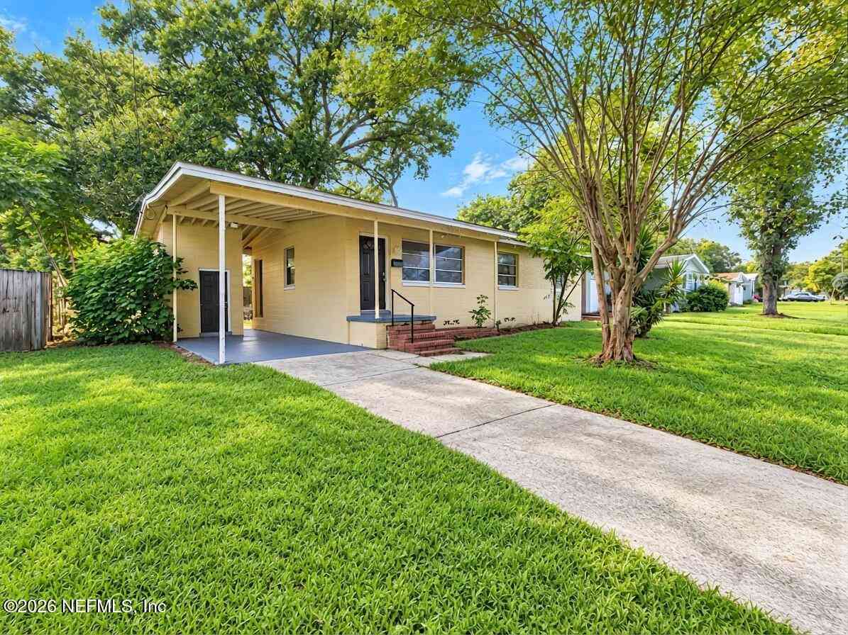 Homes For Sale - 2448 Marble Drive<br/> Jacksonville, FL 32211