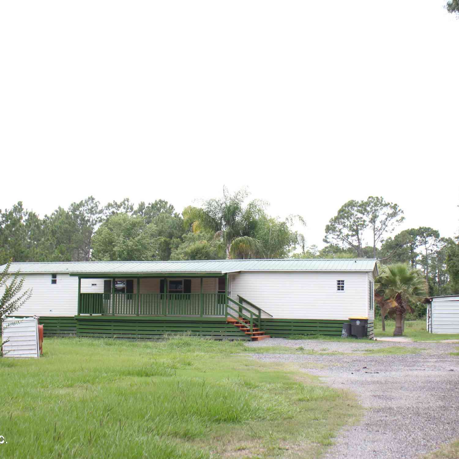 Mobile Home For Rent - 7840 Old Middleburg Road<br/> Jacksonville, FL 32222