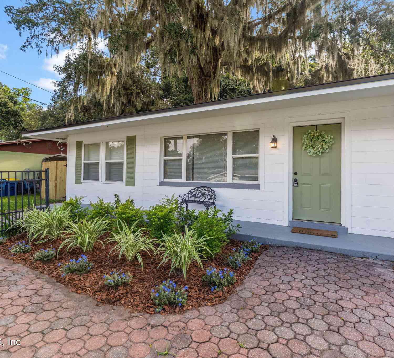 Homes For Sale - 2455 Seaway Street<br/> Jacksonville, FL 32233