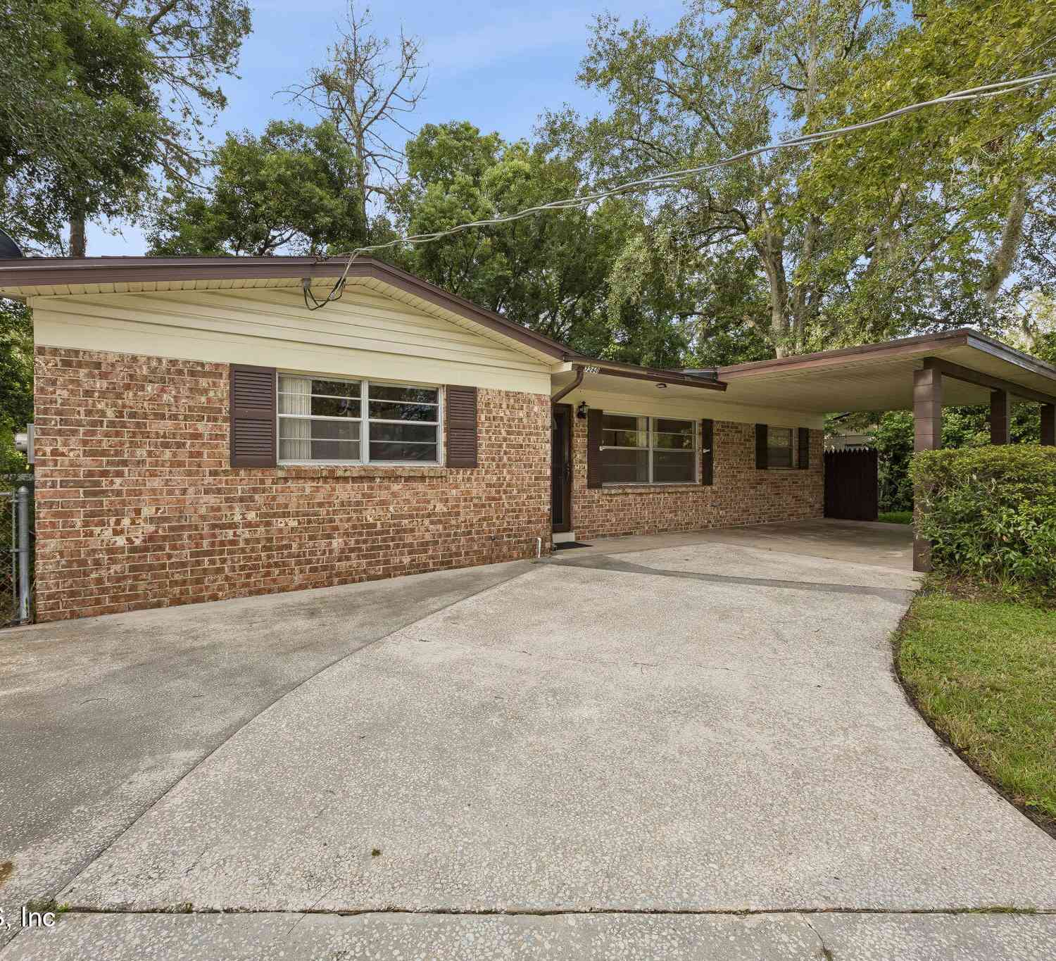 Homes For Sale - 7260 Zapata Drive<br/> Jacksonville, FL 32210