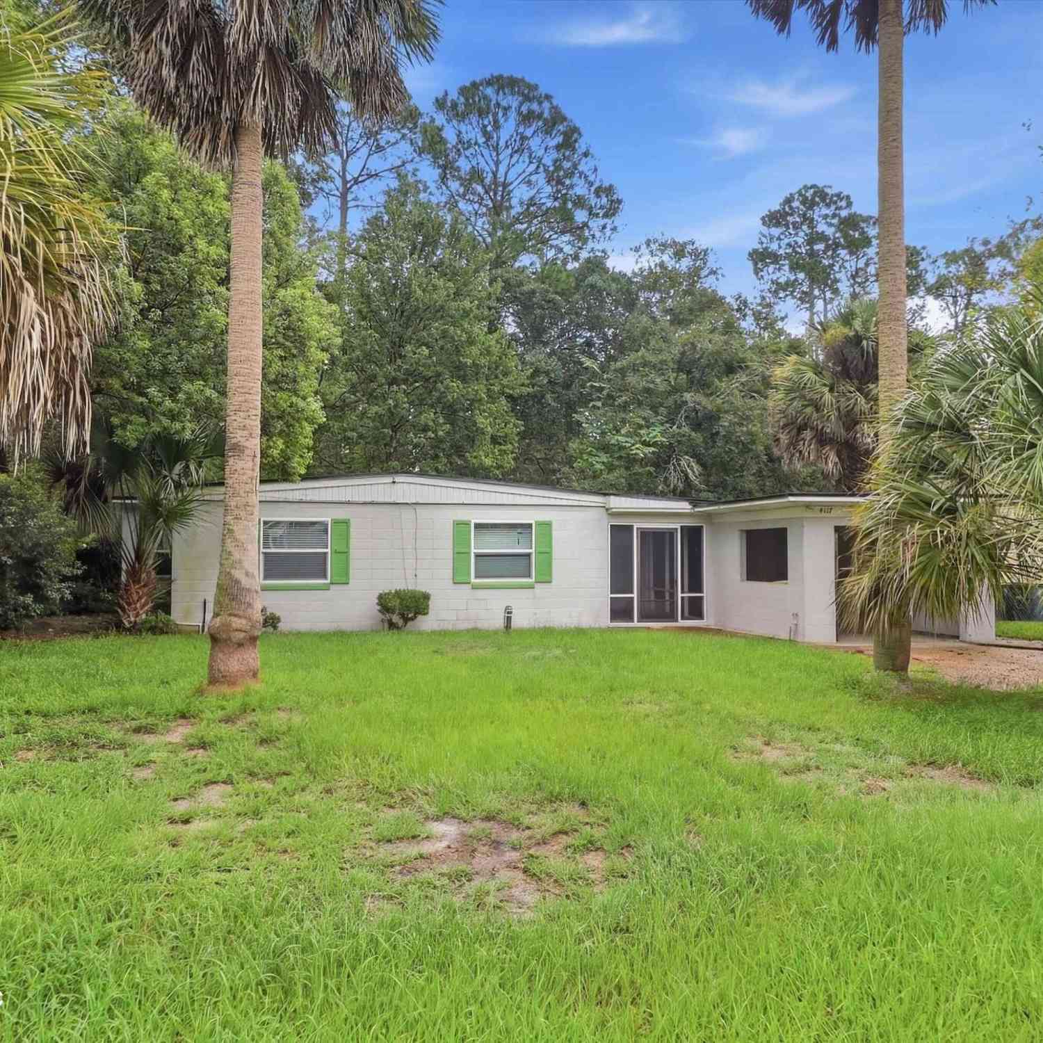 Homes For Sale - 4117 E Eve Drive<br/> Duval County, Jacksonville, FL 32246