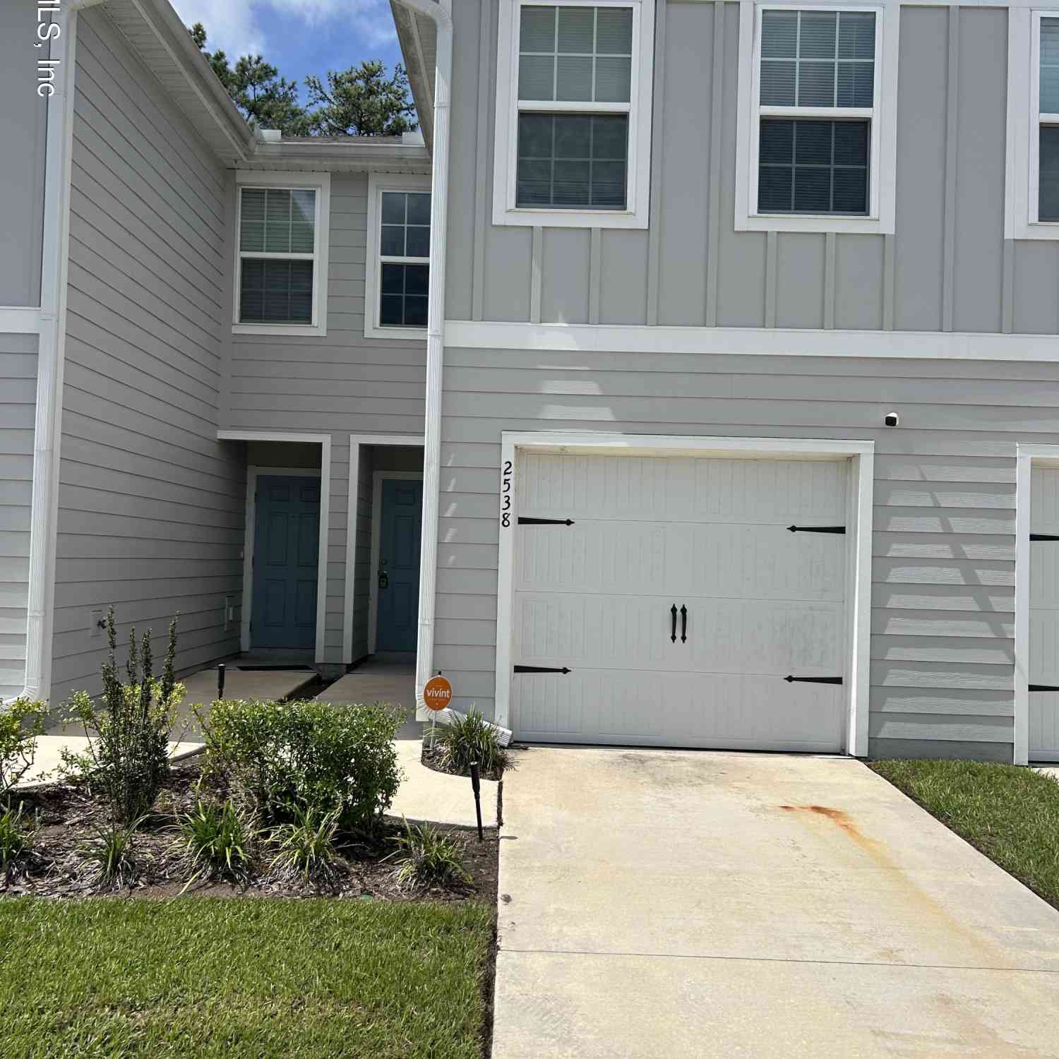 Townhouse For Sale - 2538 Sadler Trace Way<br/> Duval County, Jacksonville, FL 32210