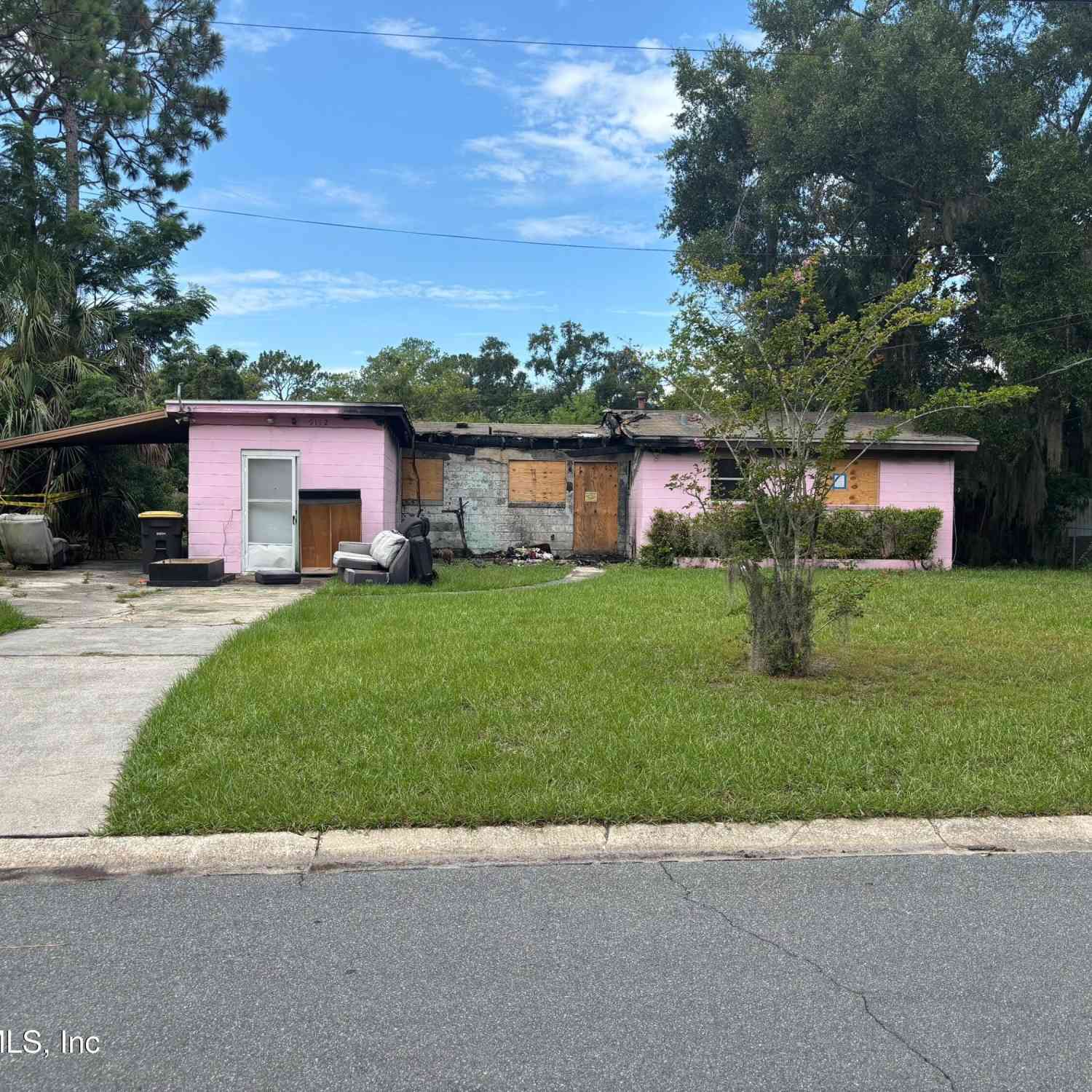 Homes For Sale - 9112 Castle Boulevard<br/> Duval County, Jacksonville, FL 32208