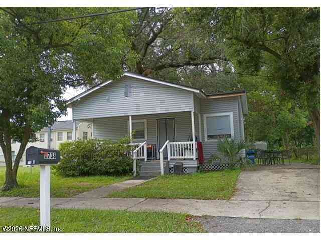 Homes For Sale - 1738 W 20th Street<br/> Jacksonville, FL 32209
