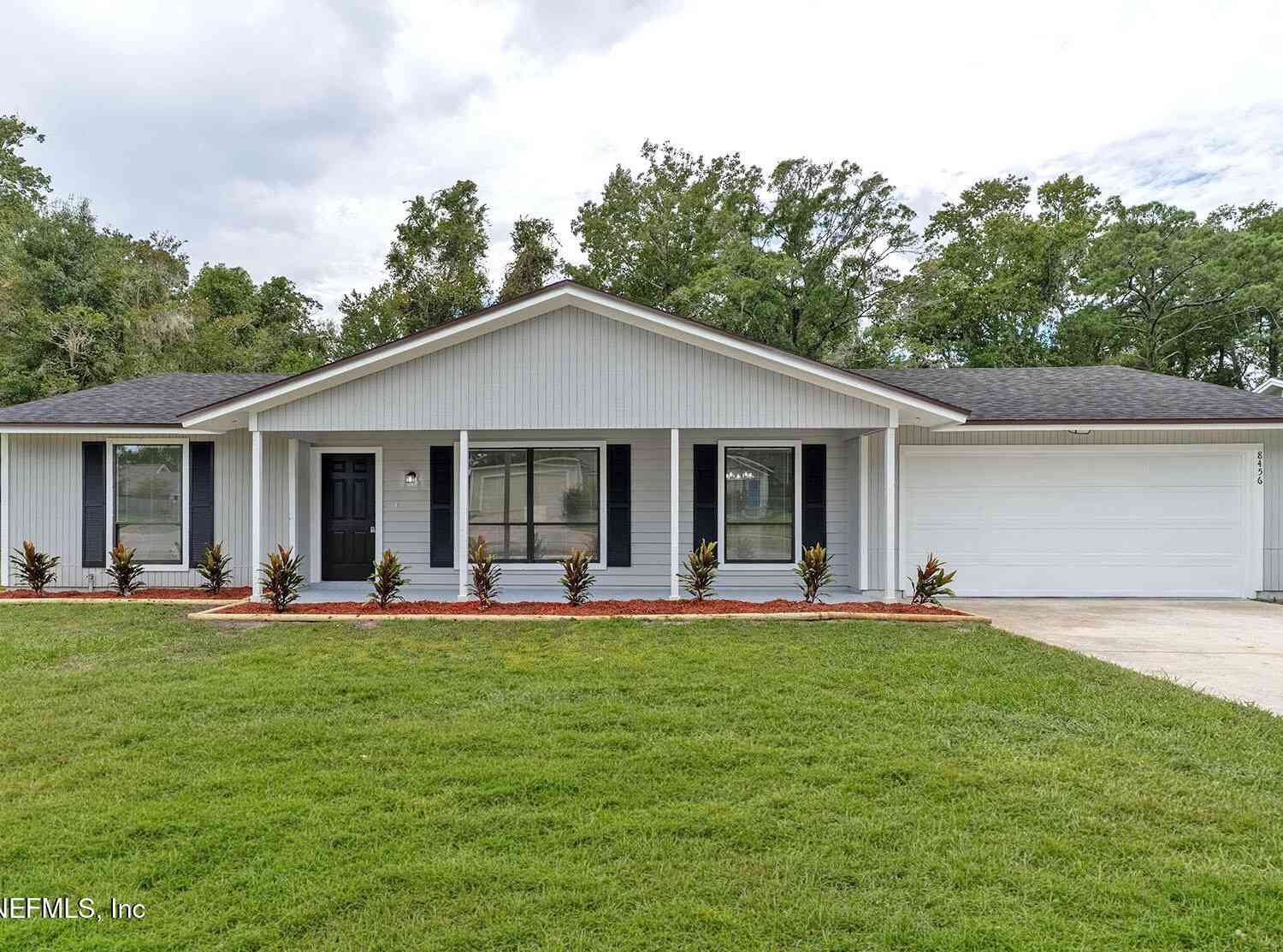 Homes For Sale - 8456 Boysenberry Lane<br/> Jacksonville, FL 32244
