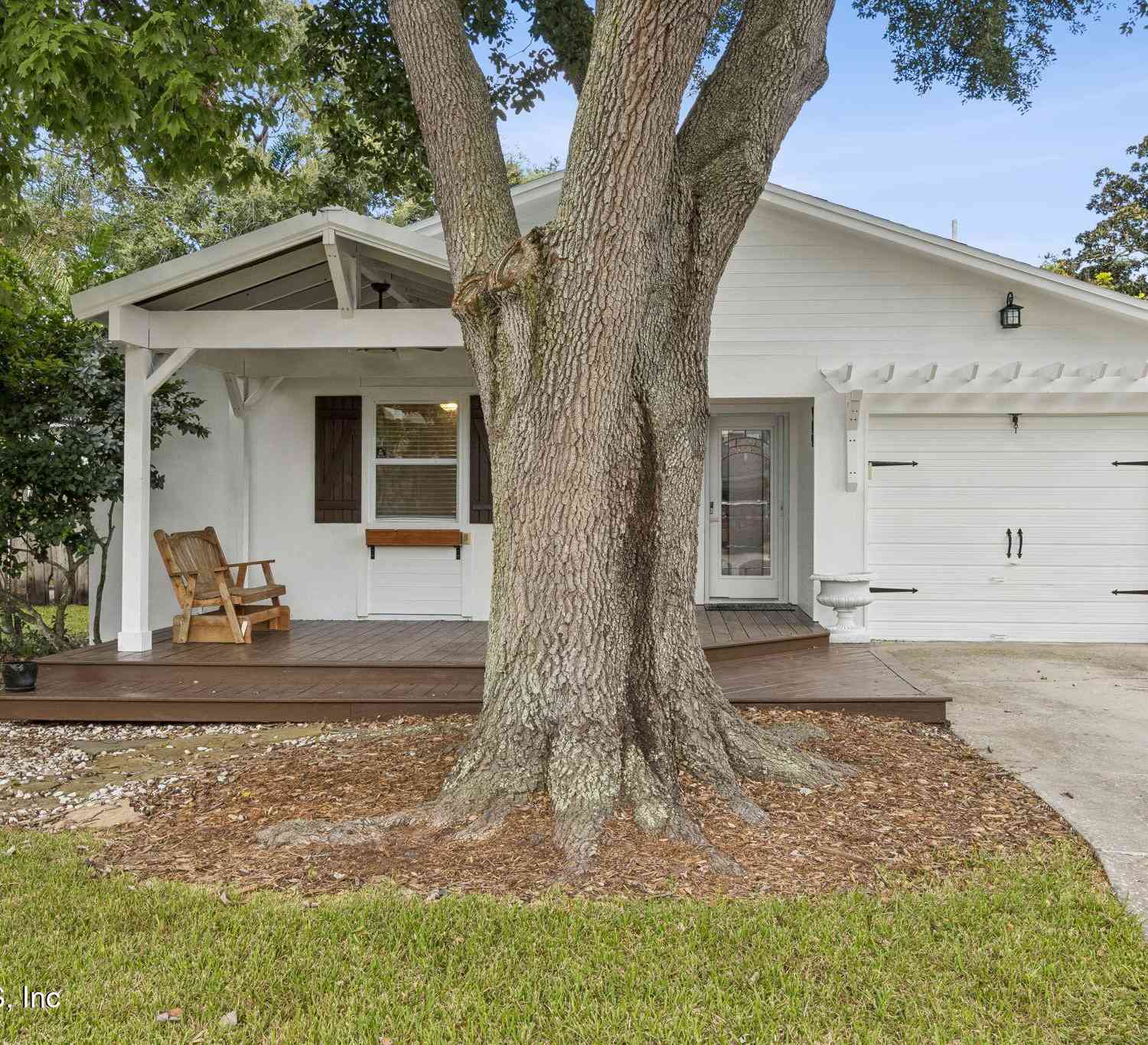 Homes For Sale - 909 16th Street<br/> Jacksonville Beach, FL 32250