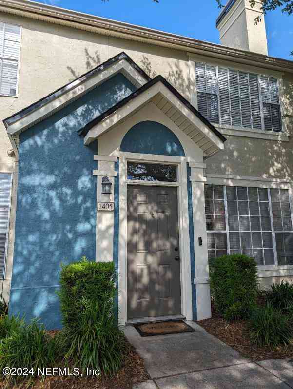 Townhouse For Rent - 13703 Richmond Park Drive #1405<br/> Duval County, Jacksonville, FL 32224