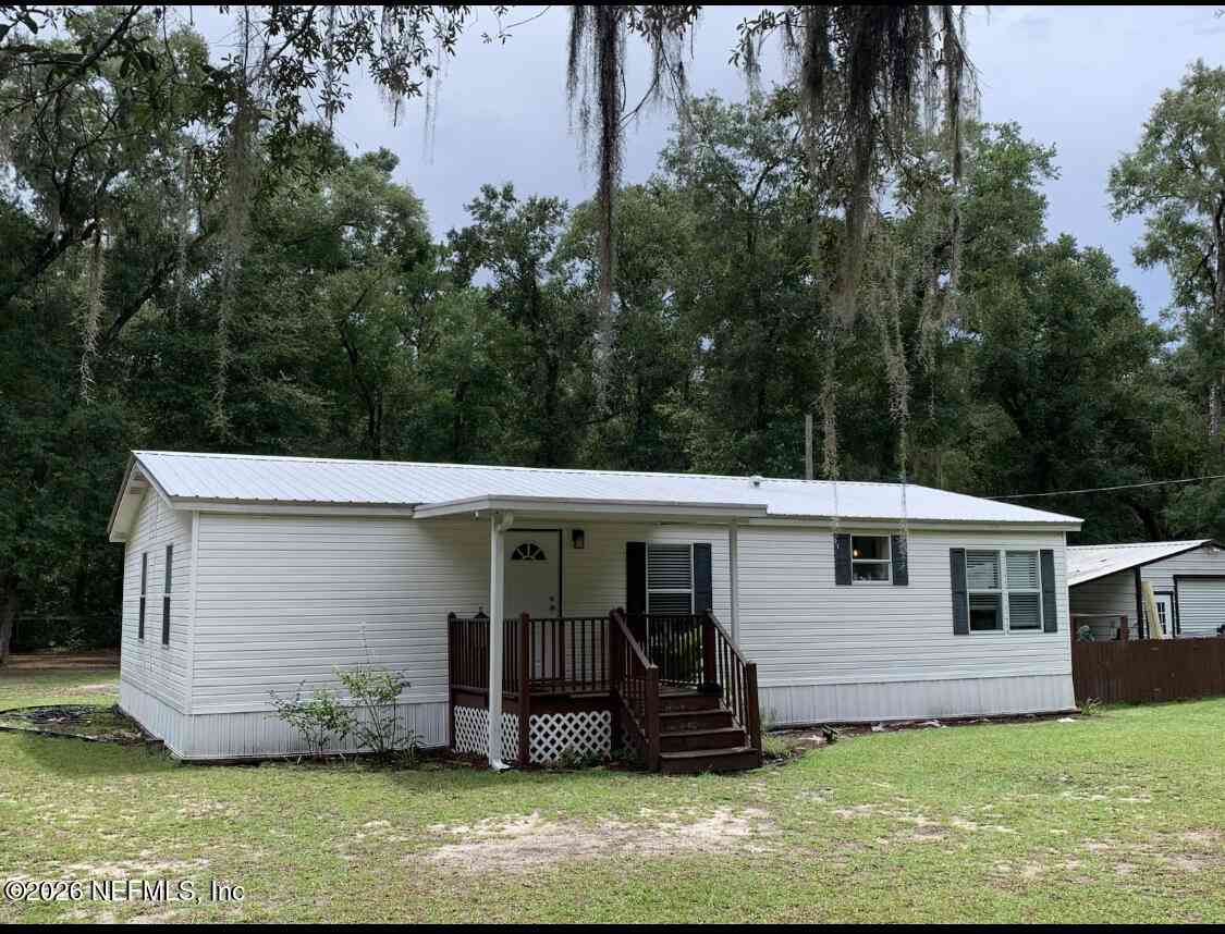 Mobile Home For Sale - 1060 Coral Farms Road<br/> Putnam County, Florahome, FL 32140