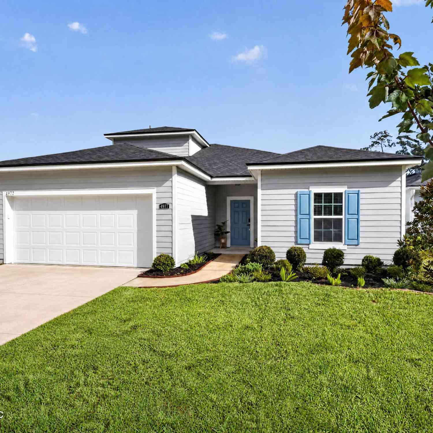 Homes For Sale - 4977 Bramante Drive<br/> Duval County, Jacksonville, FL 32218