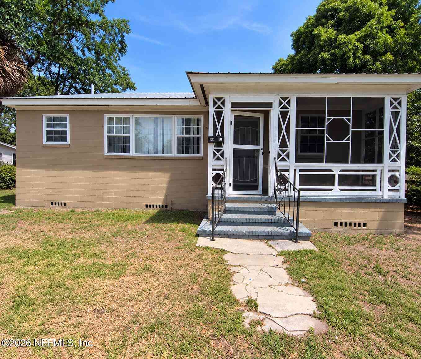 Homes For Rent - 1237 W 19th Street<br/> Jacksonville, FL 32209