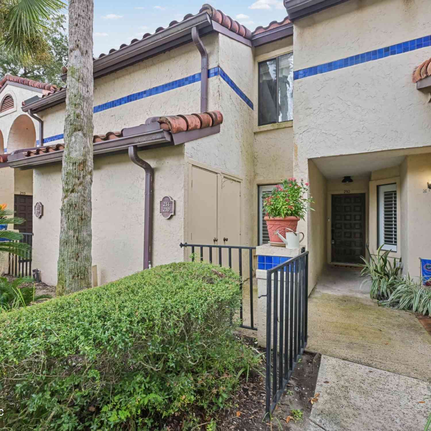 Condo For Sale - 3809 Lavista Circle #210<br/> Duval County, Jacksonville, FL 32217