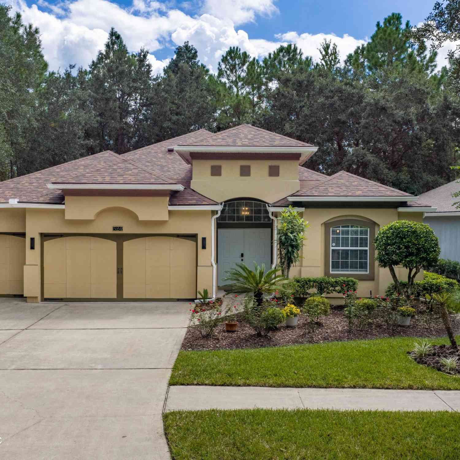 Homes For Sale - 524 St. Claude Place<br/> St. Johns, FL 32259