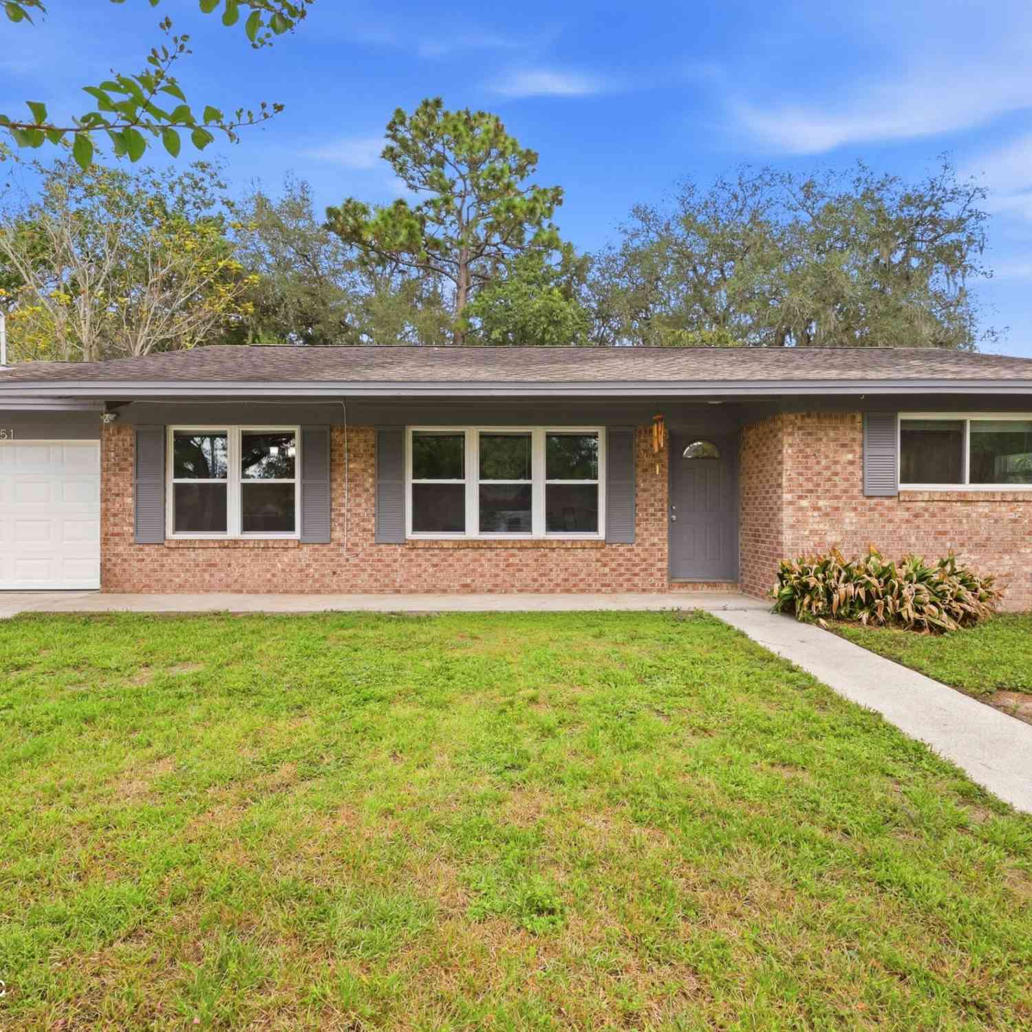Homes For Sale - 6151 Deepwood Drive<br/> Jacksonville, FL 32244