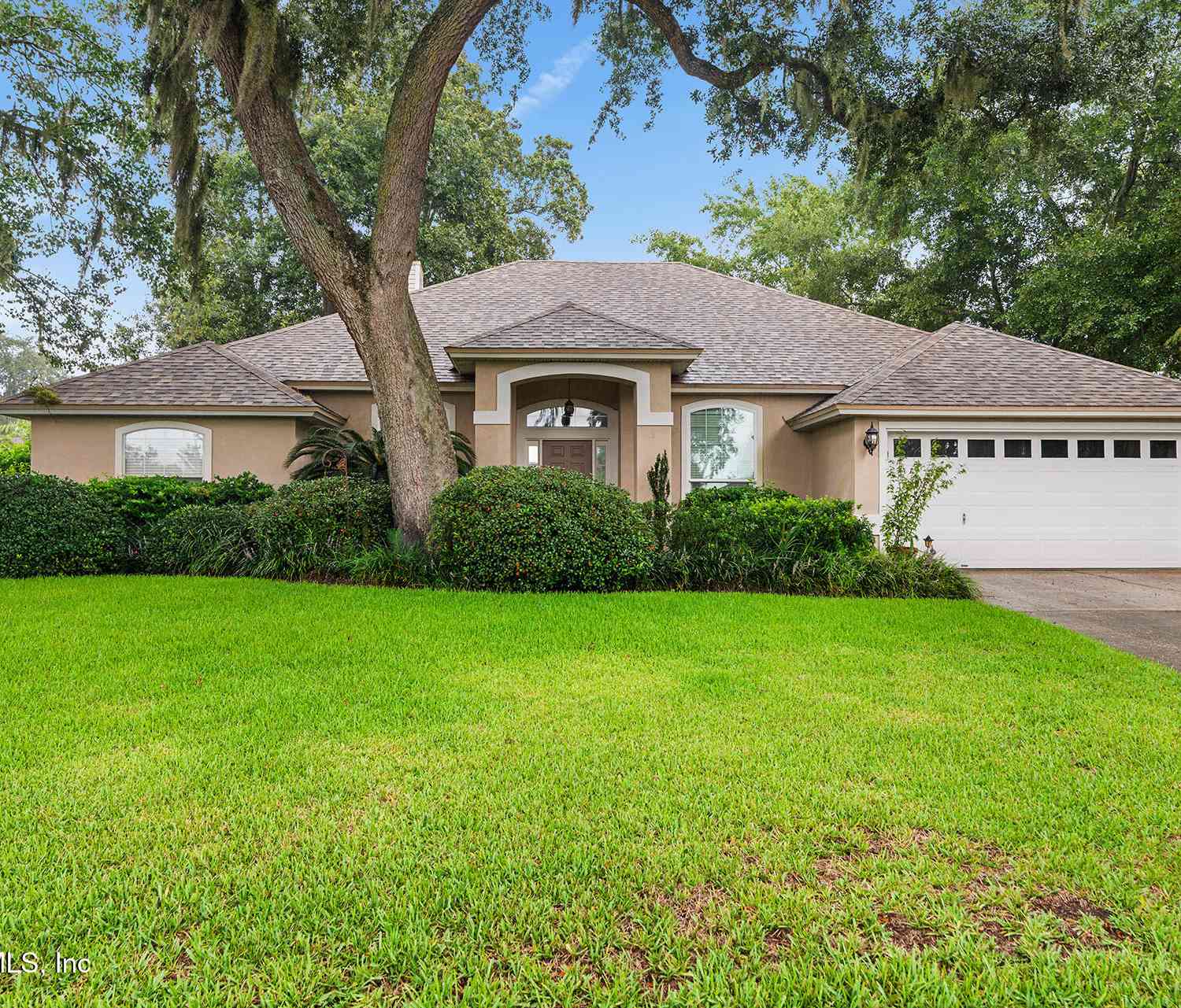 Homes For Sale - 1415 Sun Marsh Drive<br/> Jacksonville, FL 32225