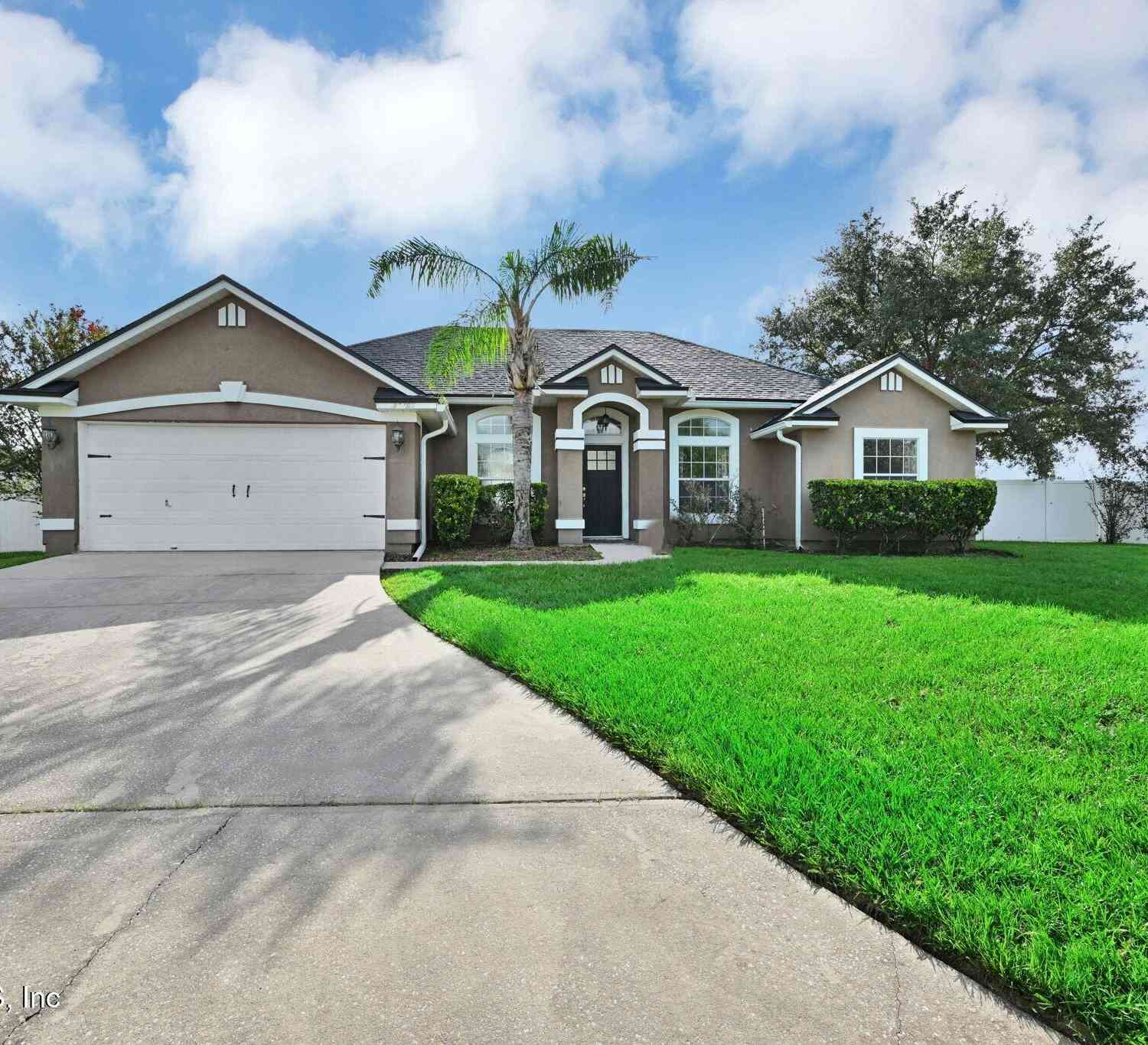 Homes For Sale - 11407 Deep Springs Drive<br/> Duval County, Jacksonville, FL 32219